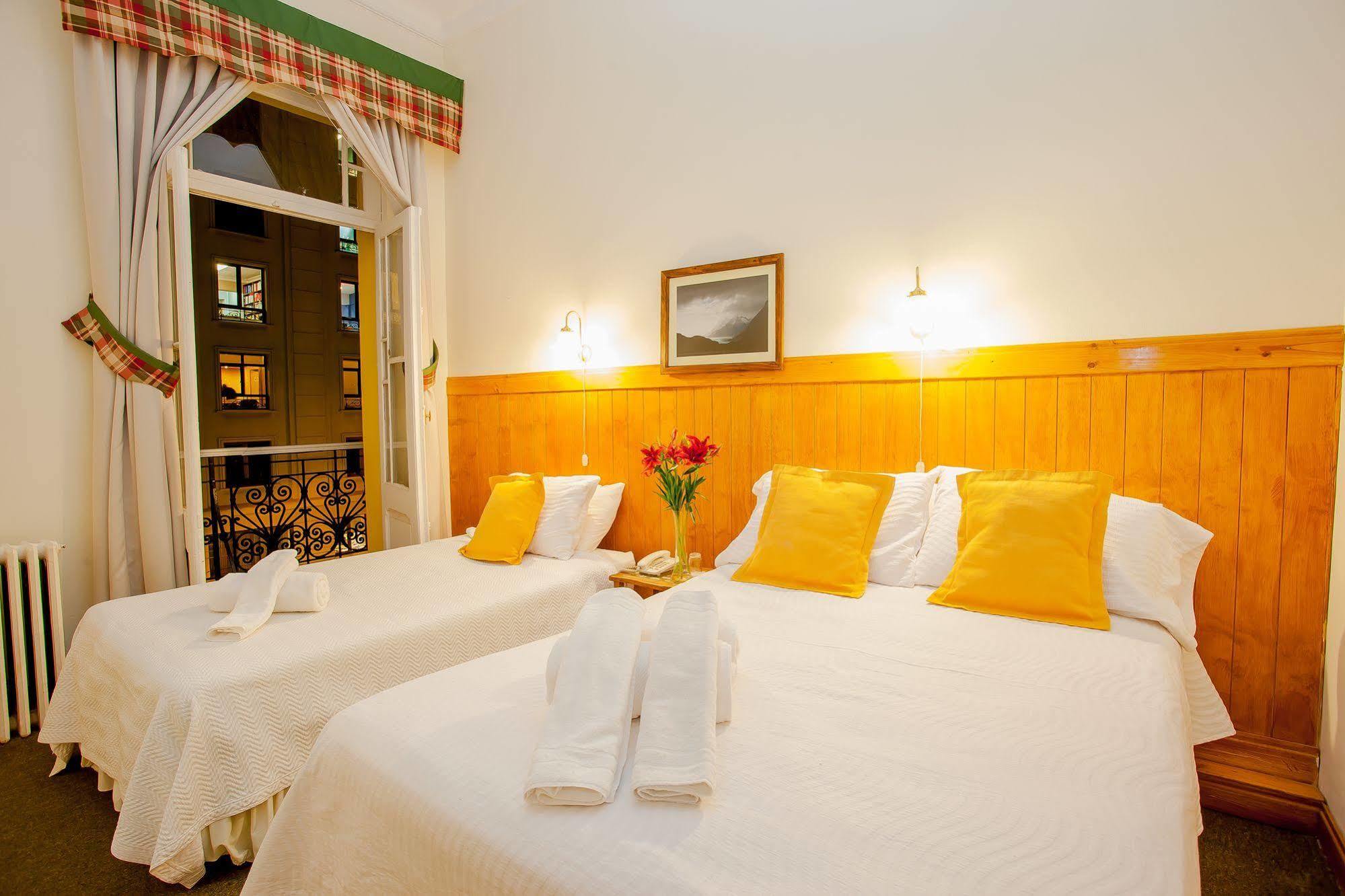Hotel Plaza 3*